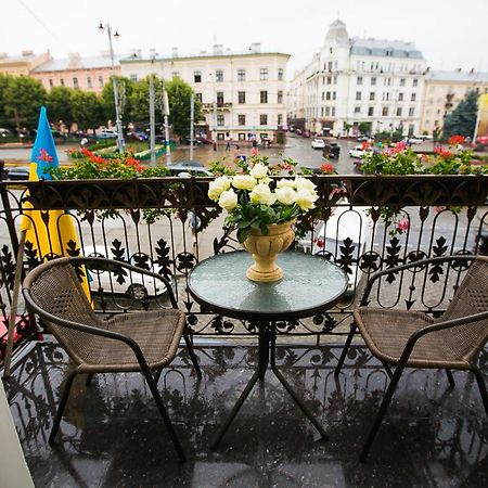 Allureinn Hotel And Spa TTchernivtsi Extérieur photo