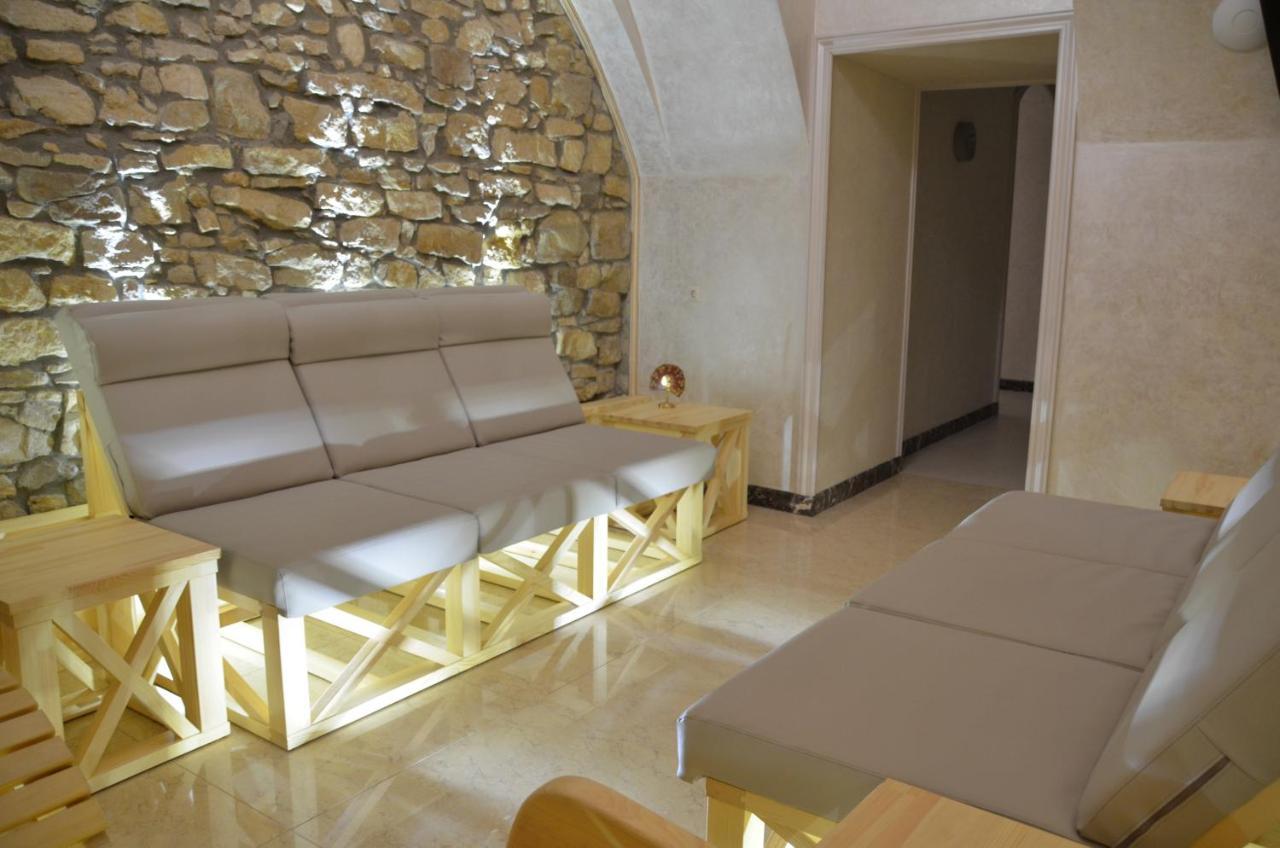 Allureinn Hotel And Spa TTchernivtsi Extérieur photo