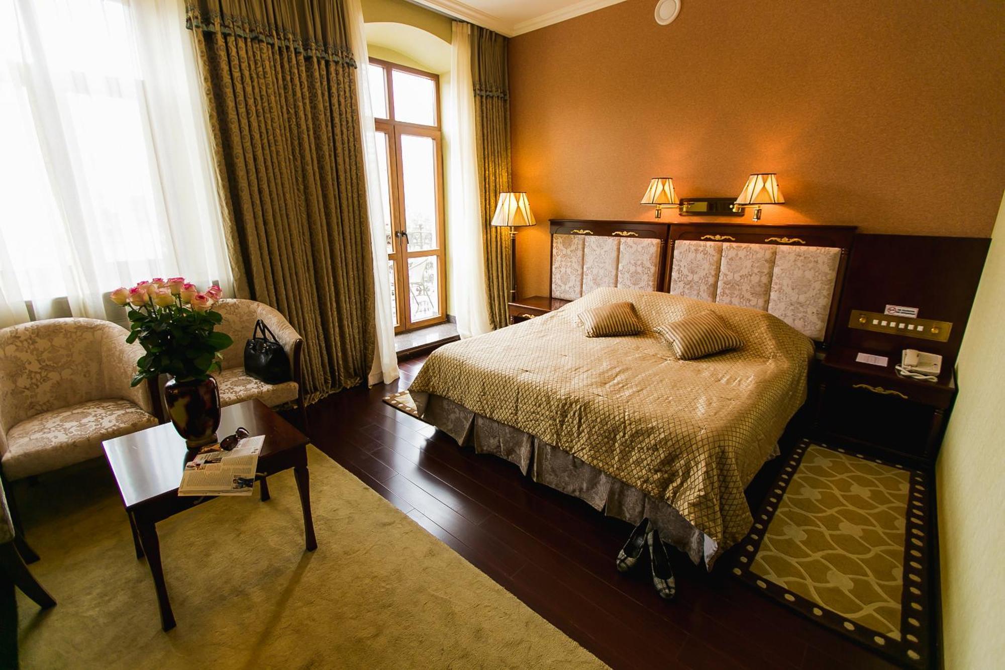 Allureinn Hotel And Spa TTchernivtsi Extérieur photo