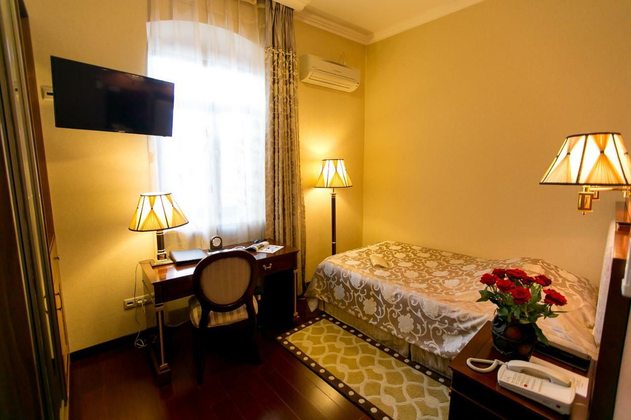 Allureinn Hotel And Spa TTchernivtsi Extérieur photo