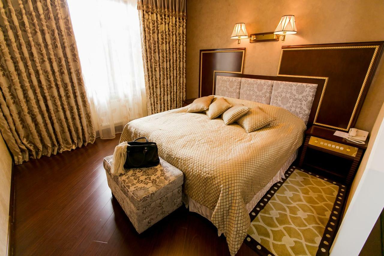 Allureinn Hotel And Spa TTchernivtsi Extérieur photo